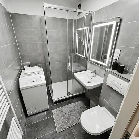 Staytime - Almond Chemnitz (Saská Kamenice)