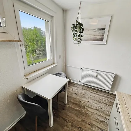 Staytime - Almond * Chemnitz (Saská Kamenice)