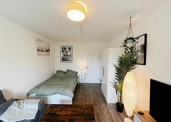 Staytime - Almond Хемниц